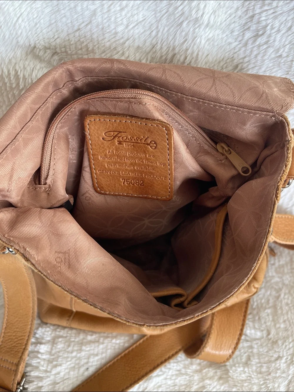Fossil zip darker tan